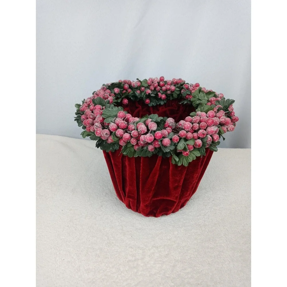 Vintage‎ Bath & Body Works Wicker Christmas Basket Red Berry Poinsettia Liner